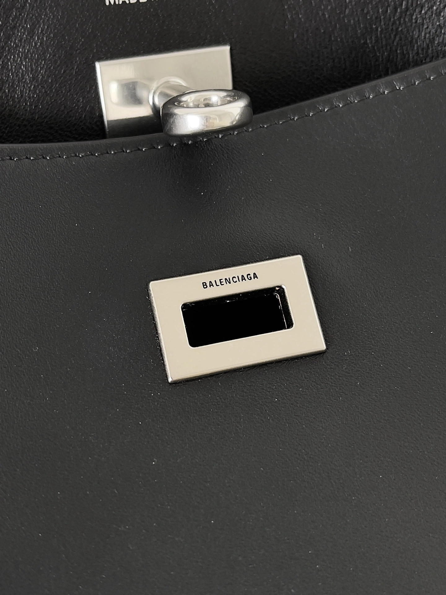 FashionForward Balenciaga Urban Air Series Adjustable Shoulder Bag 60926