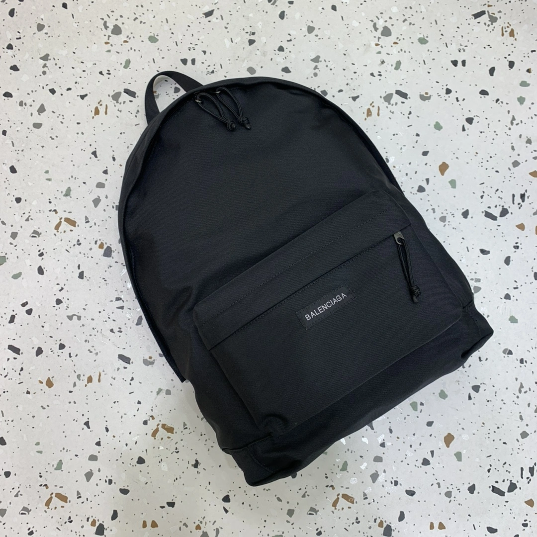 Balenciaga Urban Chic Large  Backpack for Fashion Enthusiasts FashionForward 64740