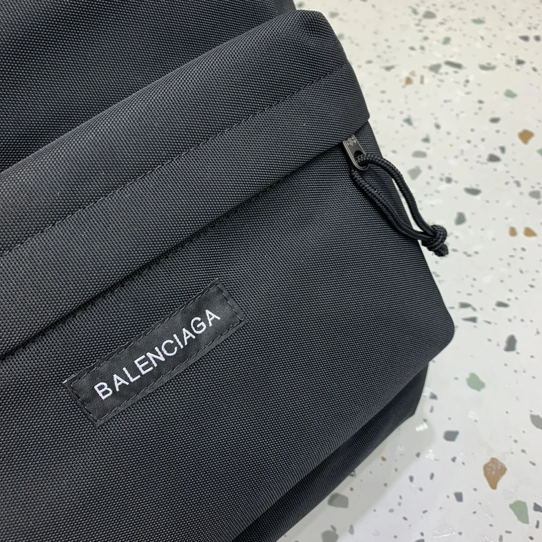 Balenciaga Urban Chic Large  Backpack for Fashion Enthusiasts FashionForward 64740
