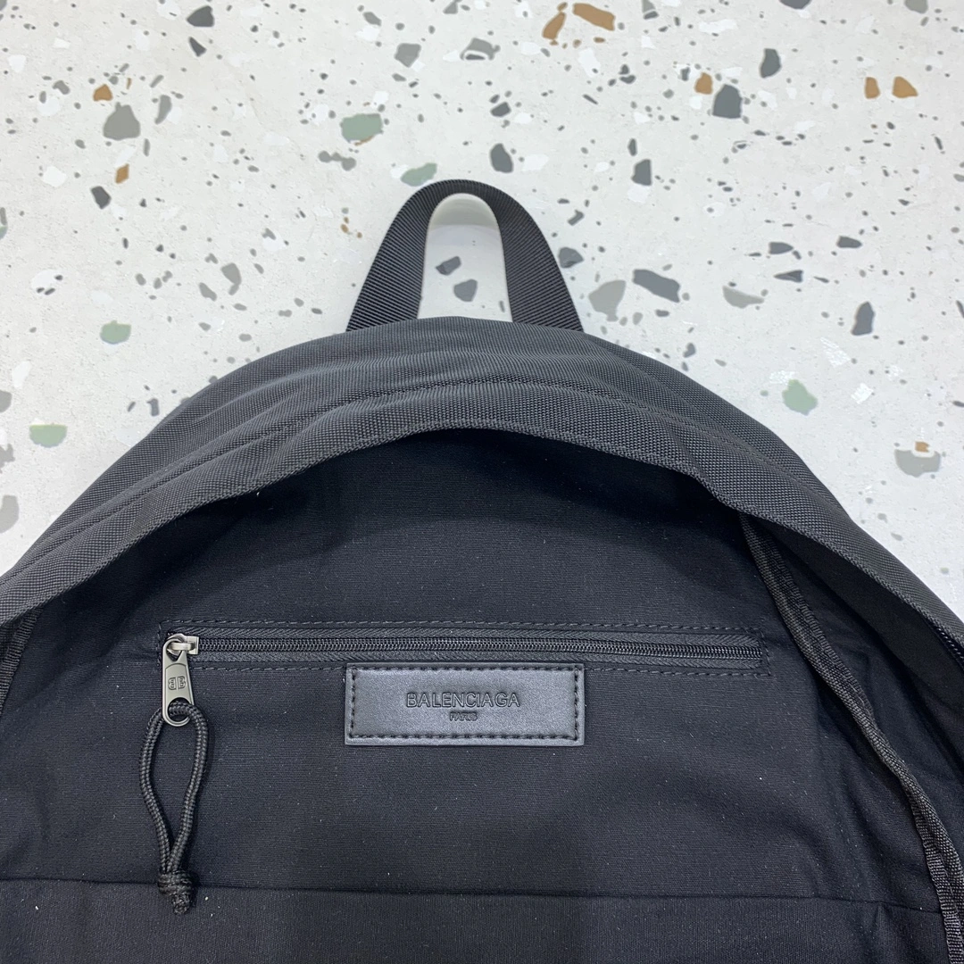 Balenciaga Urban Chic Large  Backpack for Fashion Enthusiasts FashionForward 64740