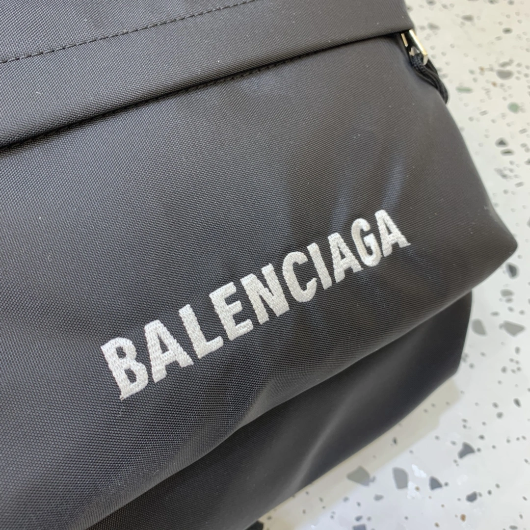 Balenciaga Urban Chic  Backpack for Trendsetters HighPerformance 64696