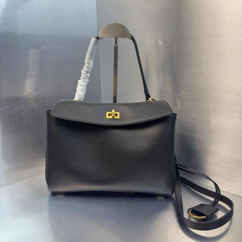 Sophisticated Balenciaga  Size Handbag Collection 69973