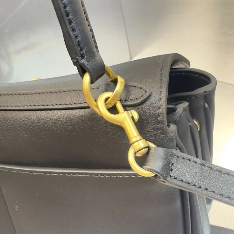 Sophisticated Balenciaga  Size Handbag Collection 69973