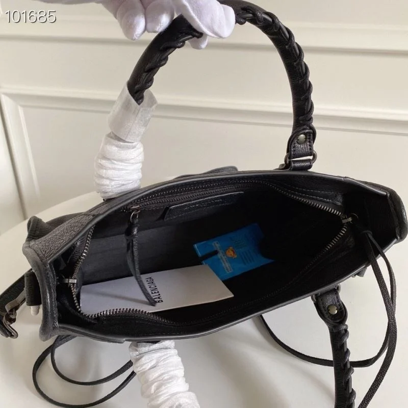SmartChoice Balenciaga Vintage Goat Leather Motorcycle Bag with Brass Studs 38317