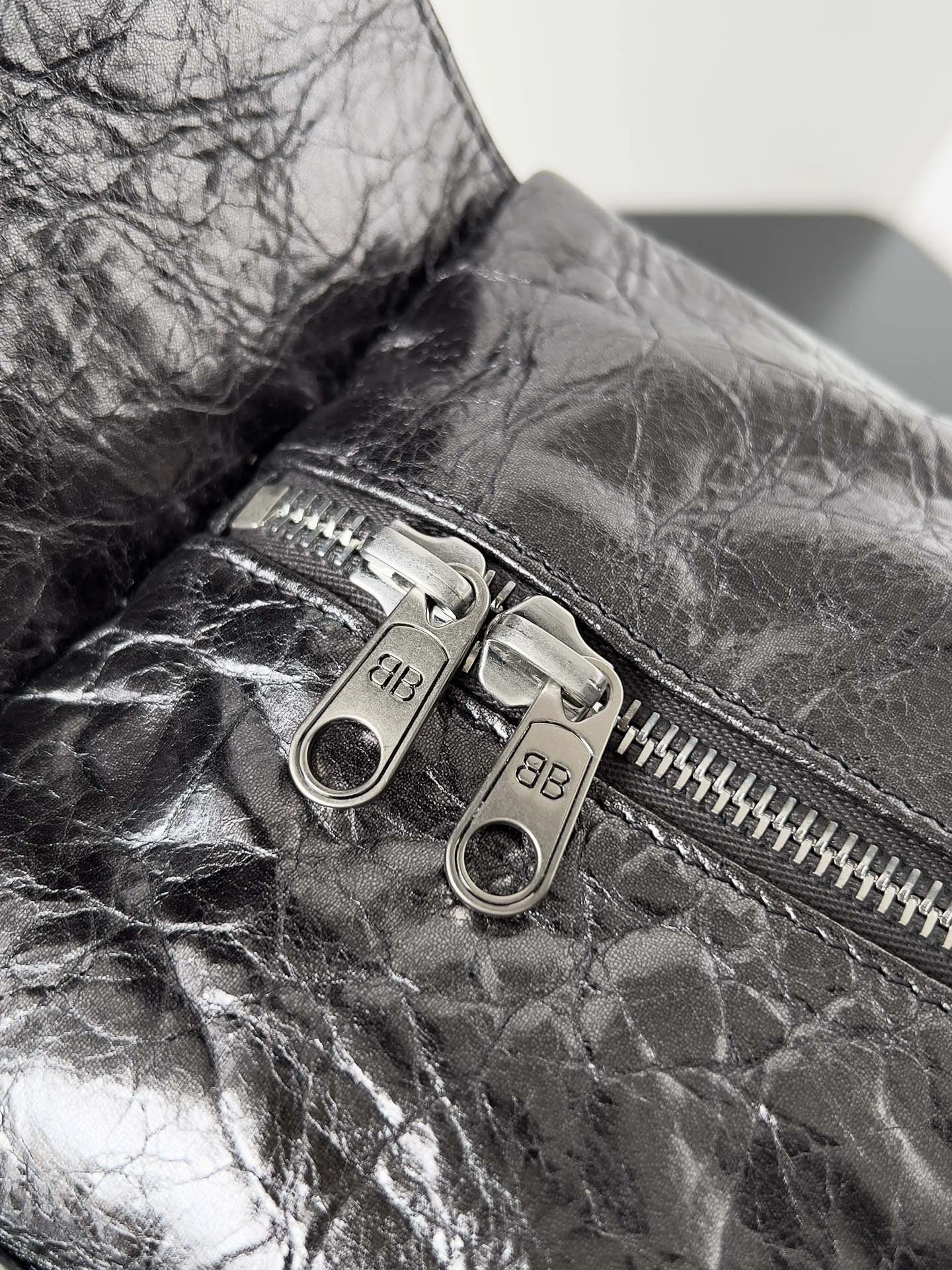 Balenciaga Vintage Lambskin Multi-Pocket Punk Shoulder Tote Bag TechFriendly 64702
