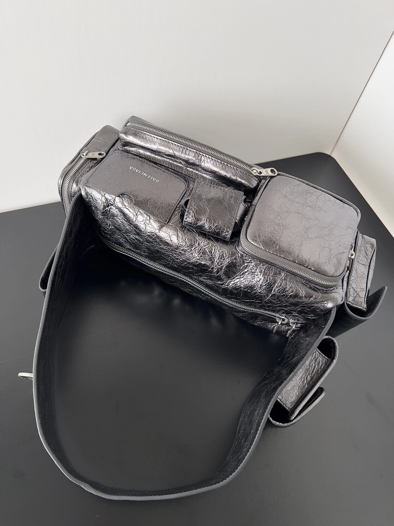Balenciaga Vintage Lambskin Multi-Pocket Punk Shoulder Tote Bag TechFriendly 64702