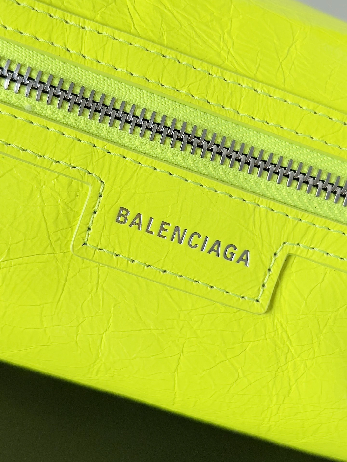 Effortless Balenciaga Vintage Lambskin Street Style Multi-Function Tote Bag 64671