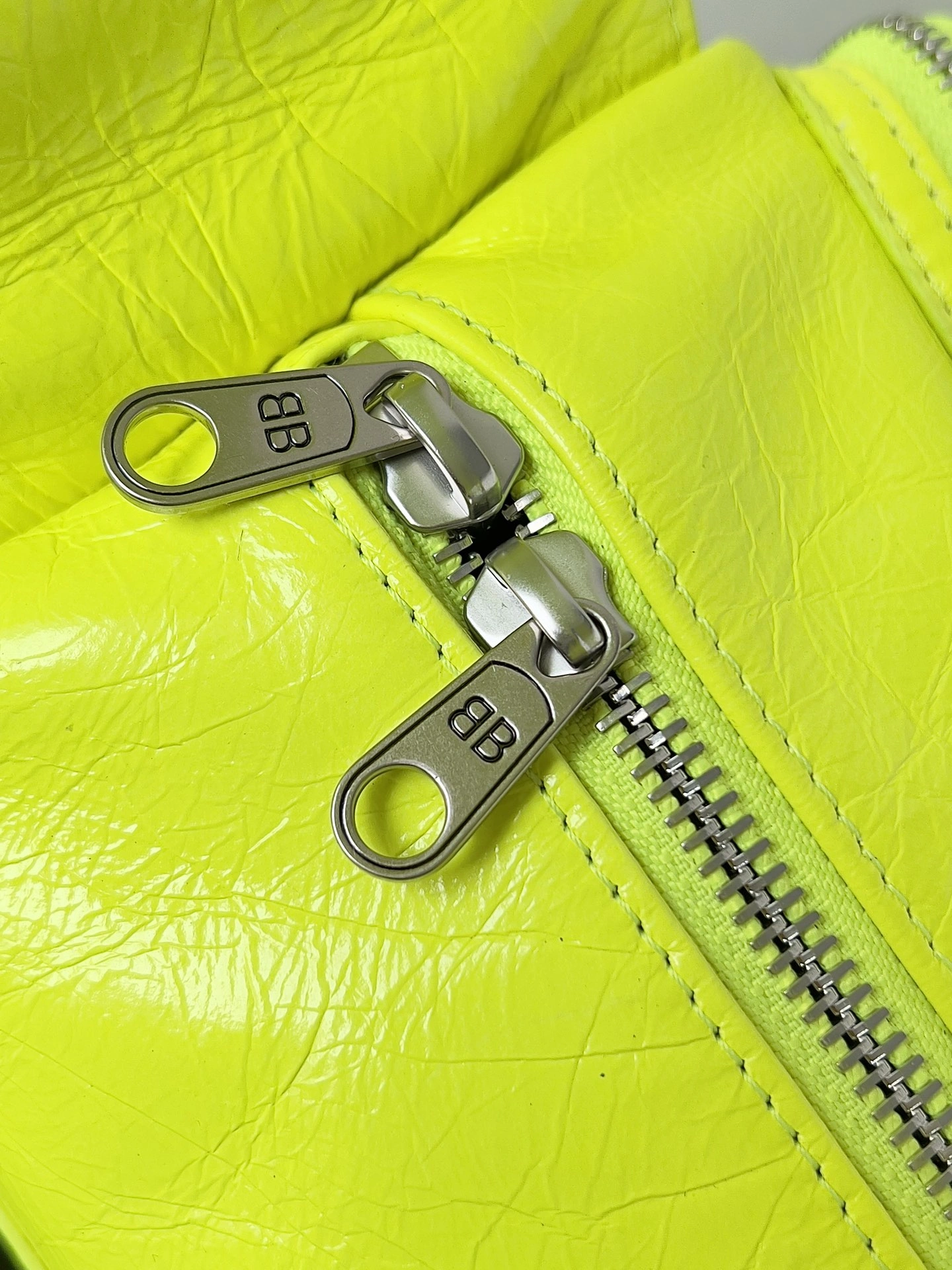 Effortless Balenciaga Vintage Lambskin Street Style Multi-Function Tote Bag 64671