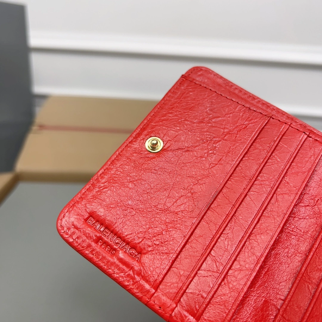 Balenciaga Vintage Red Cracked Leather Mini Wallet with Compartments Refined 60853