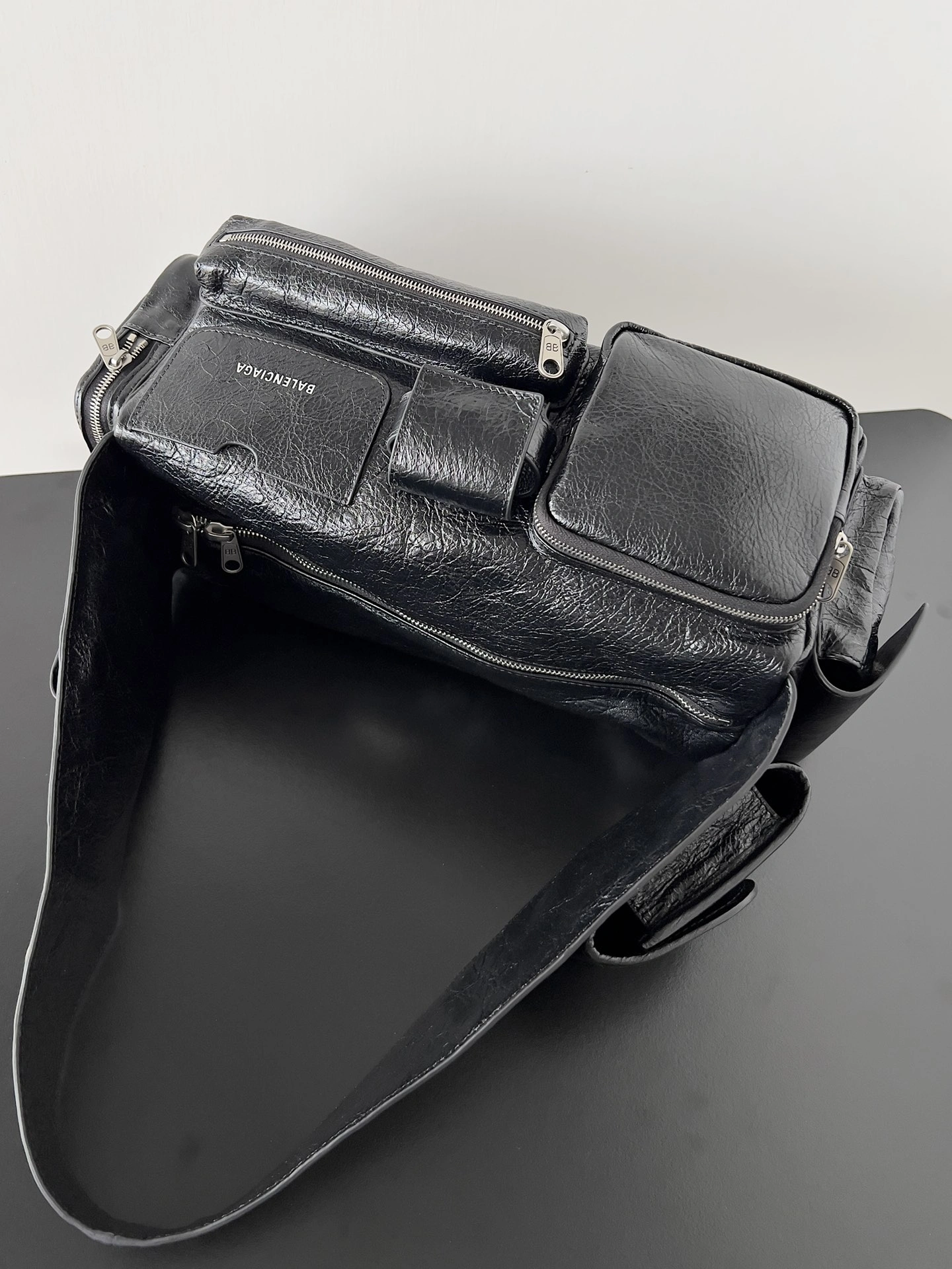 Balenciaga Vintage Workwear Sheepskin Punk Motorcycle Tote Bag Trendsetting 64664