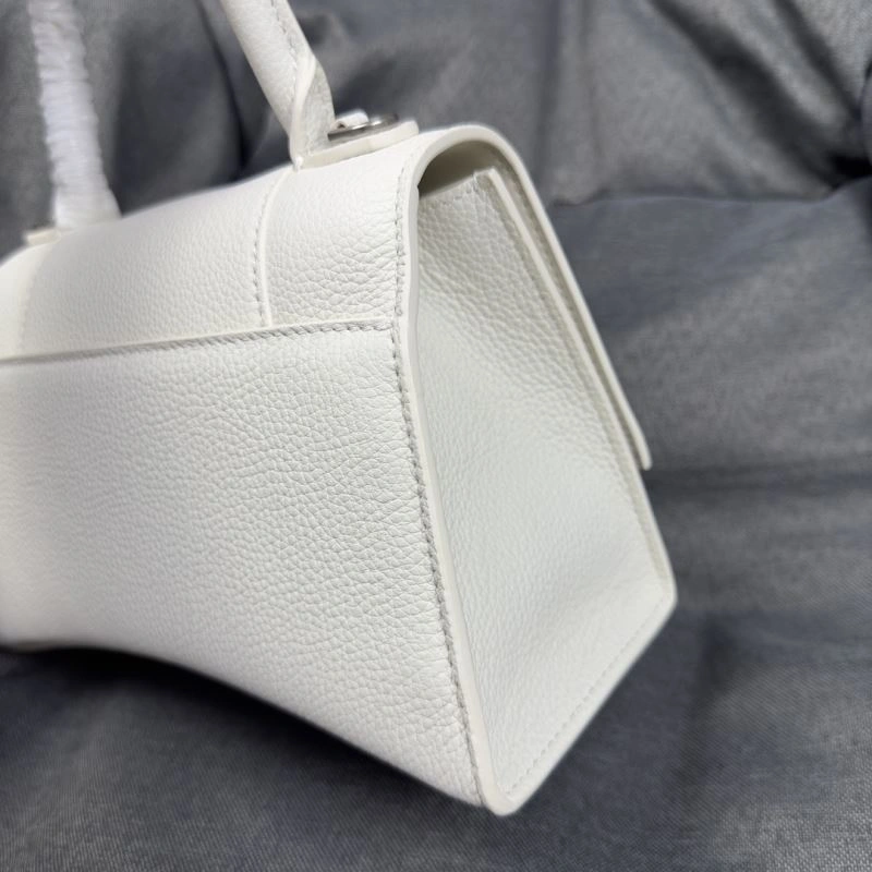 Modern Balenciaga White Lychee Hourglass Crescent Bag -  S Size 70011