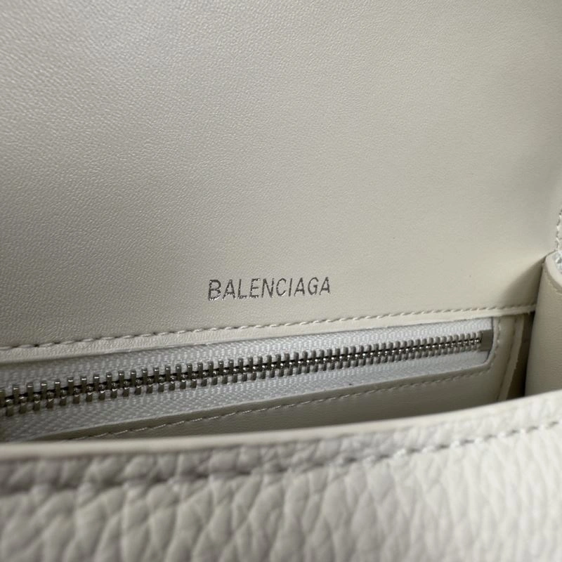 Modern Balenciaga White Lychee Hourglass Crescent Bag -  S Size 70011