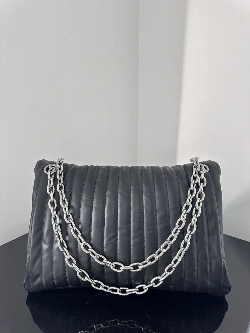 Sporty Balenciaga Winter 23 Soft Calfskin  Tote Bag 69939