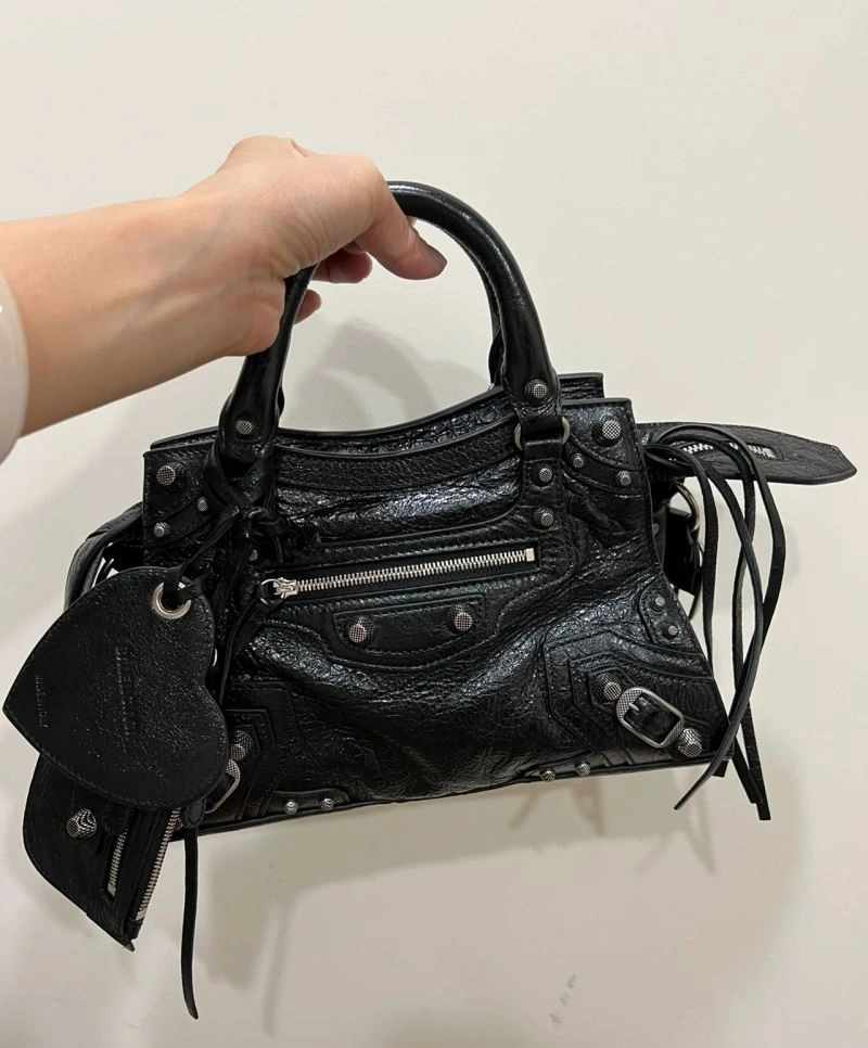Balenciaga XS Le Cagole Neo City Handbag - Black Diamond Hardware Durable 78787