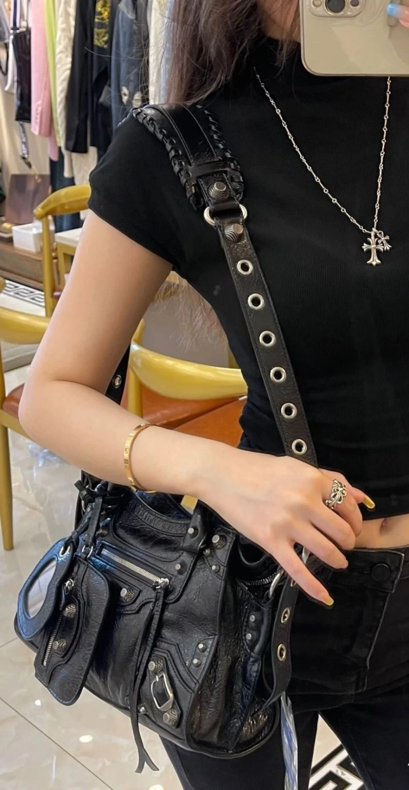 Balenciaga XS Le Cagole Neo City Handbag - Black Diamond Hardware Durable 78787