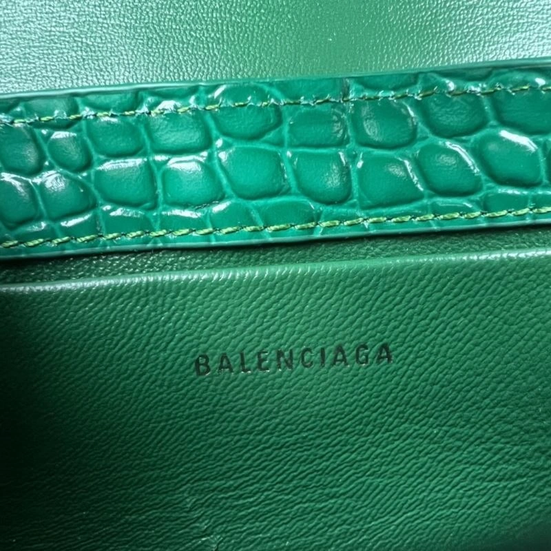 Balenciaga XX Crocodile Green Underarm Bag with Lambskin Lining QuickDry 78334