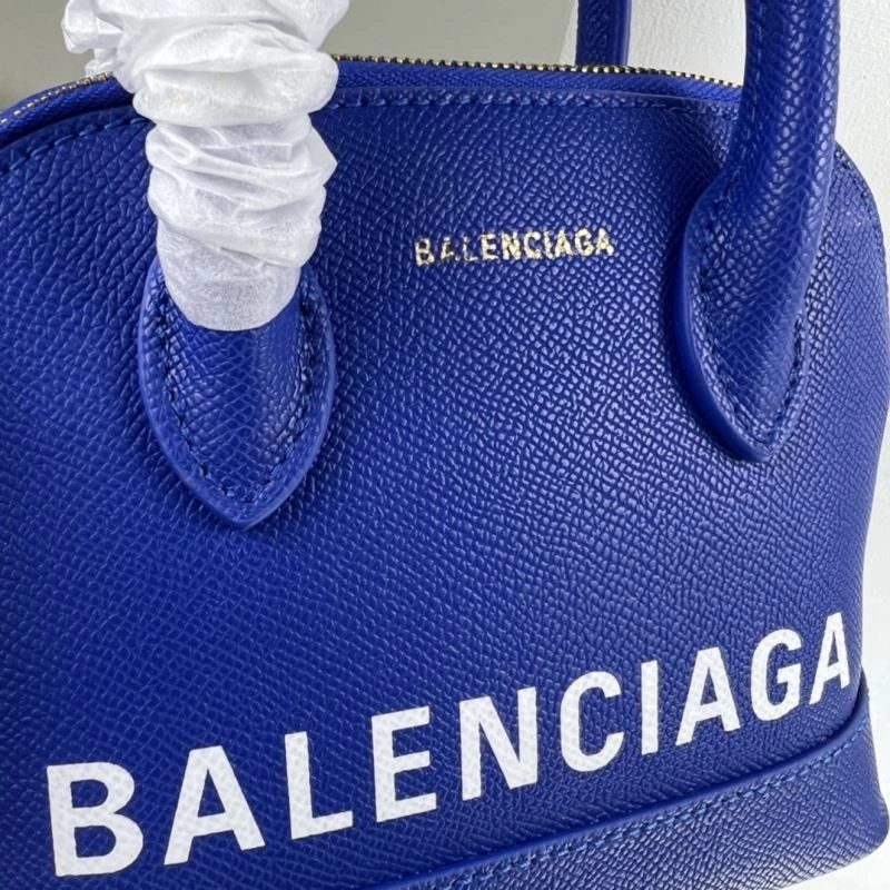 Balenciaga XXS Super Mini Trend-Disrupting Shell Bag Practical 78305