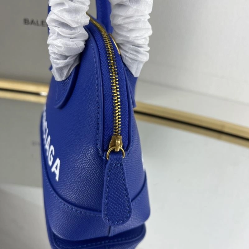Balenciaga XXS Super Mini Trend-Disrupting Shell Bag Practical 78305