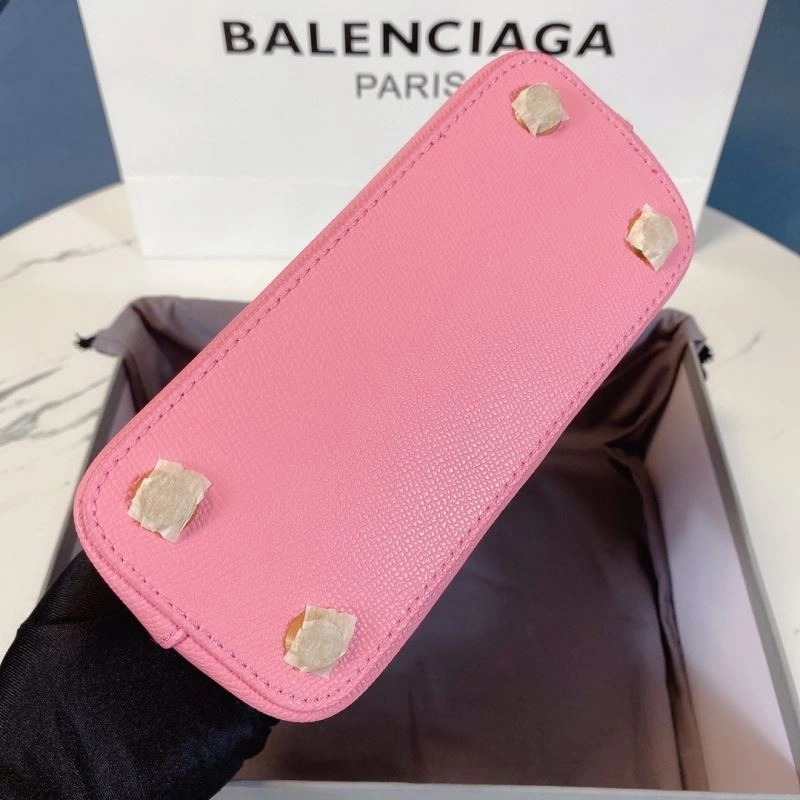 Balenciaga XXS Trend-Defying Oversized Letter Shell Bag Trendy 75235