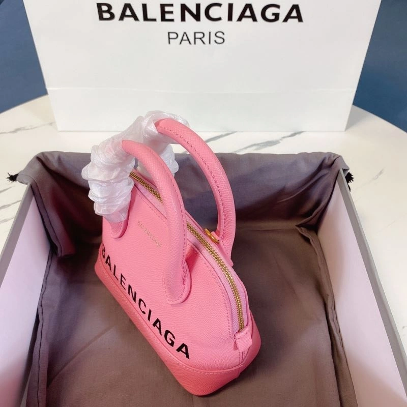 Balenciaga XXS Trend-Defying Oversized Letter Shell Bag Trendy 75235