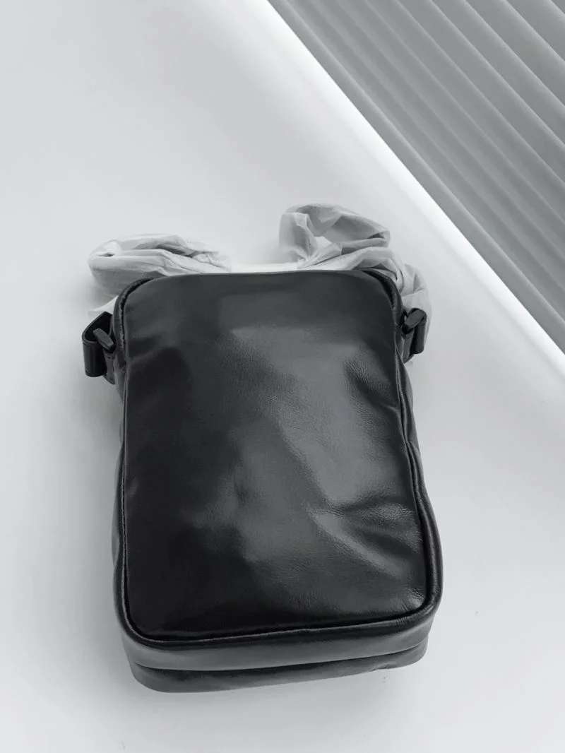 WellDesigned Balenciaga x Under Armour Black Leather Crossbody Bag 38225