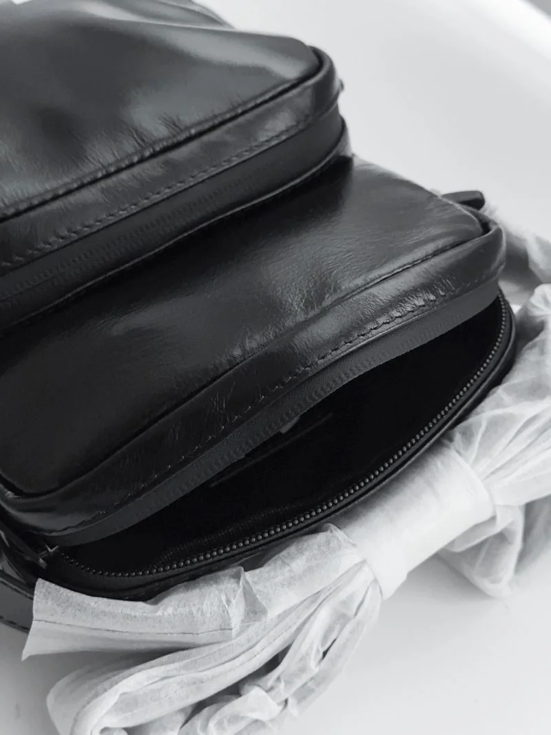 WellDesigned Balenciaga x Under Armour Black Leather Crossbody Bag 38225