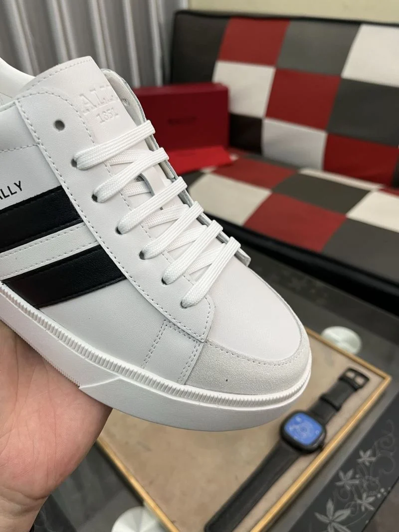 Versatile Bally Shoes 14998