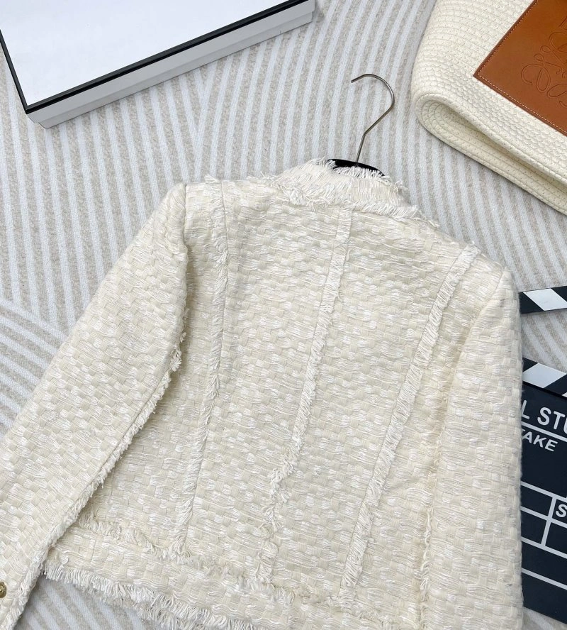 ModernLook Balmain Outwear 98927
