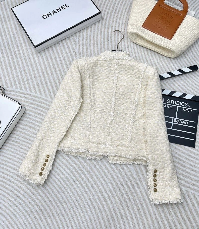 ModernLook Balmain Outwear 98927