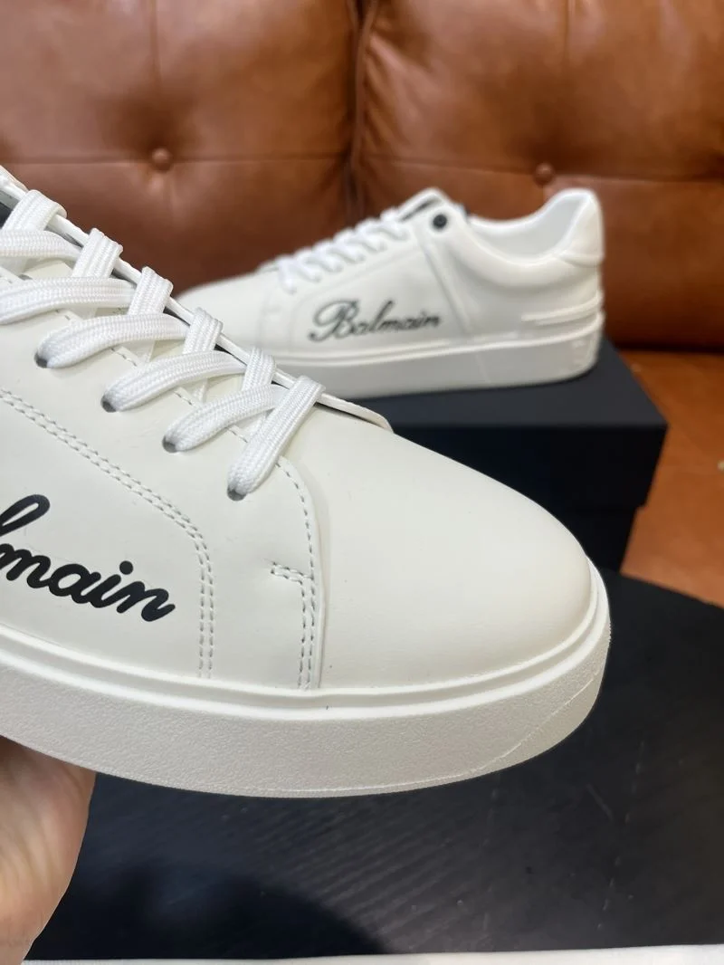 Versatile Balmain Shoes 5382
