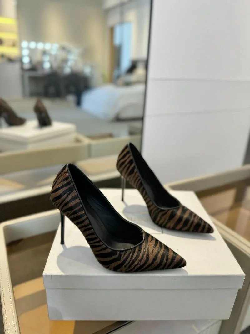 Trendsetting Balmain Shoes 10494