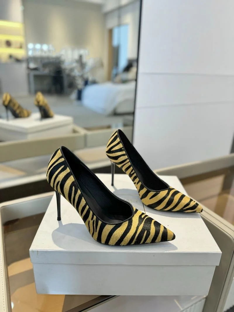 Unique Balmain Shoes 10489