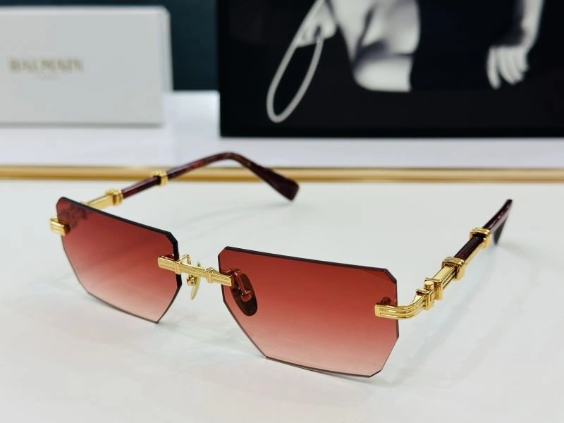 Elegant Balmain Sunglasses 277015