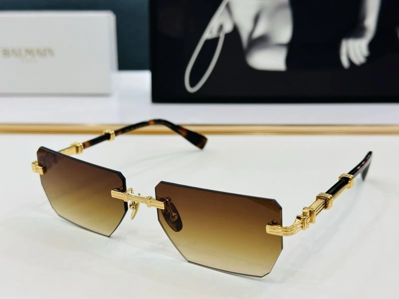 Elegant Balmain Sunglasses 277015
