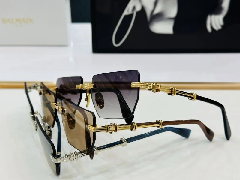 Elegant Balmain Sunglasses 277015
