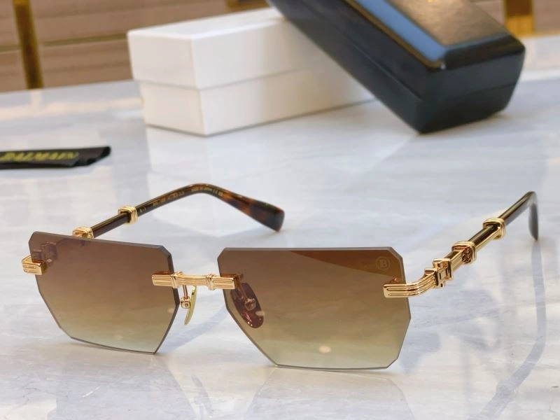 Balmain Sunglasses Trendy 277010