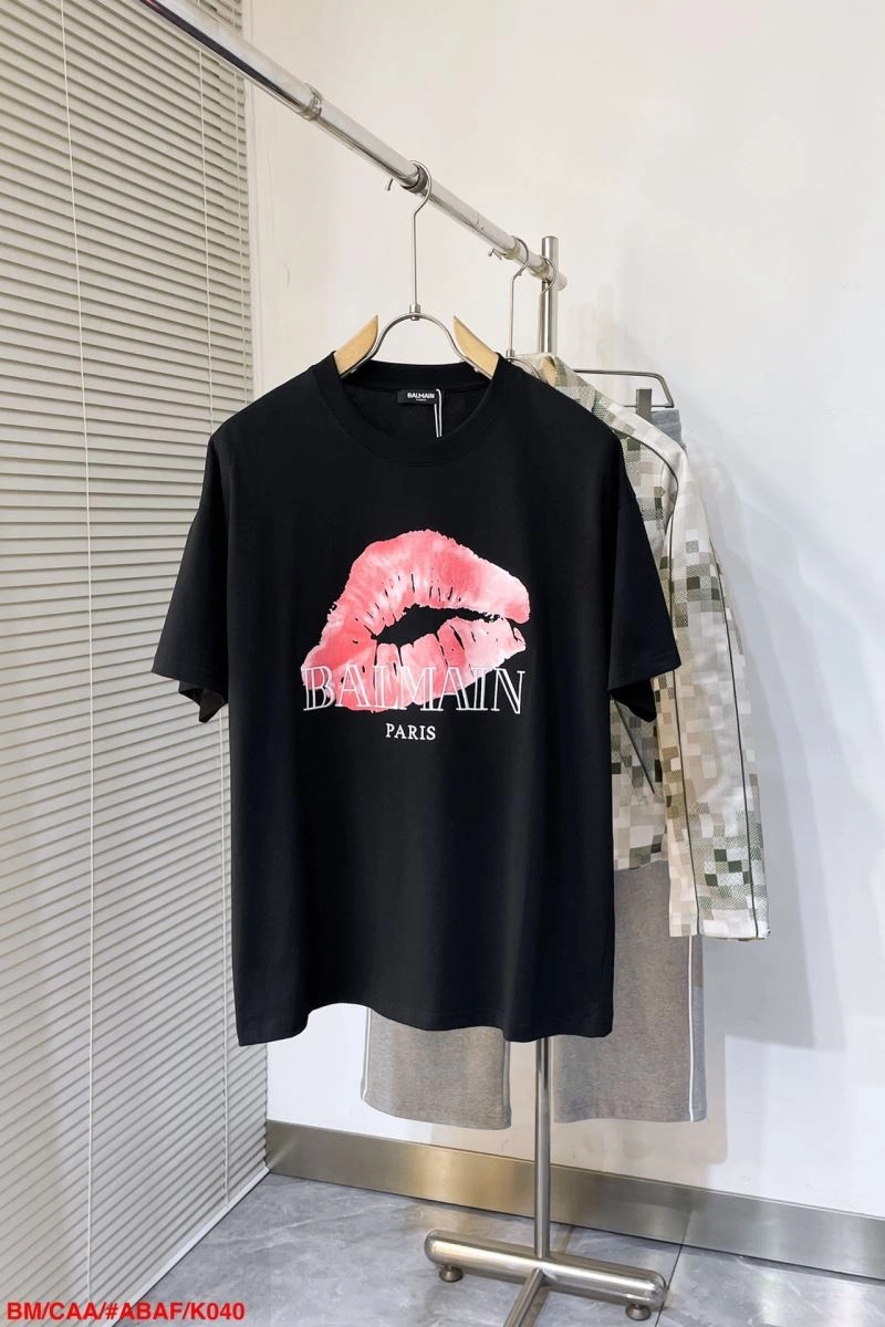 Balmain T-Shirts Lightweight 99032