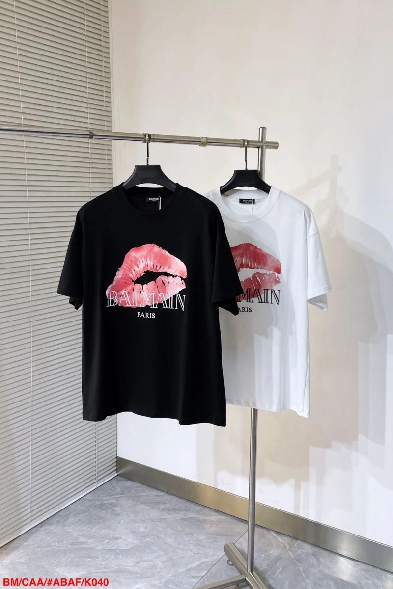 Balmain T-Shirts Lightweight 99032