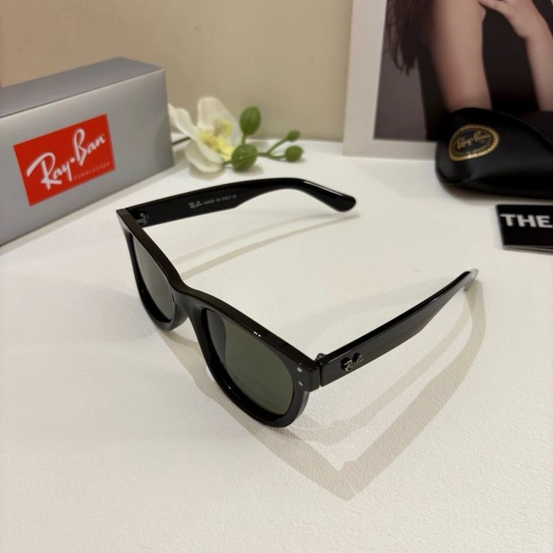 SmoothTexture Bay Ban Sunglasses 282197