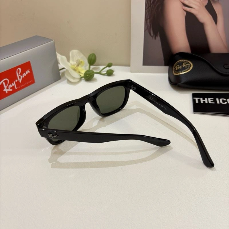 SmoothTexture Bay Ban Sunglasses 282197