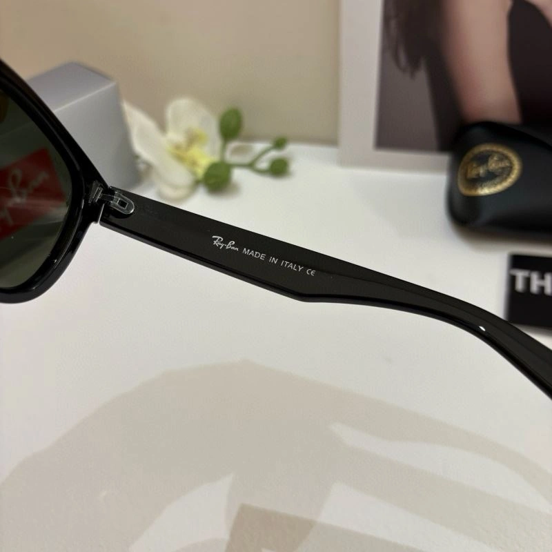 SmoothTexture Bay Ban Sunglasses 282197