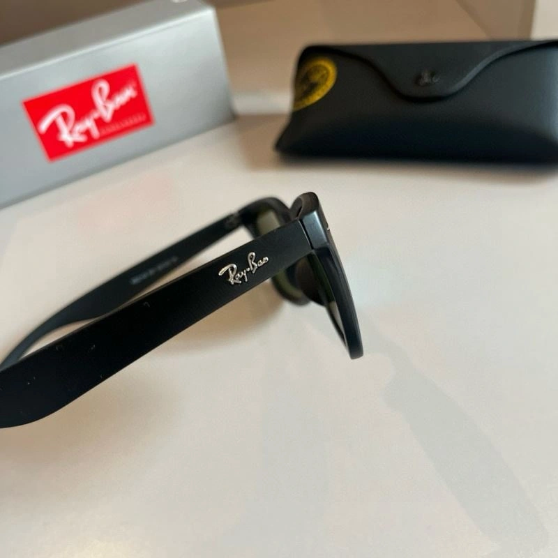 OdorResistant Bay Ban Sunglasses 282248