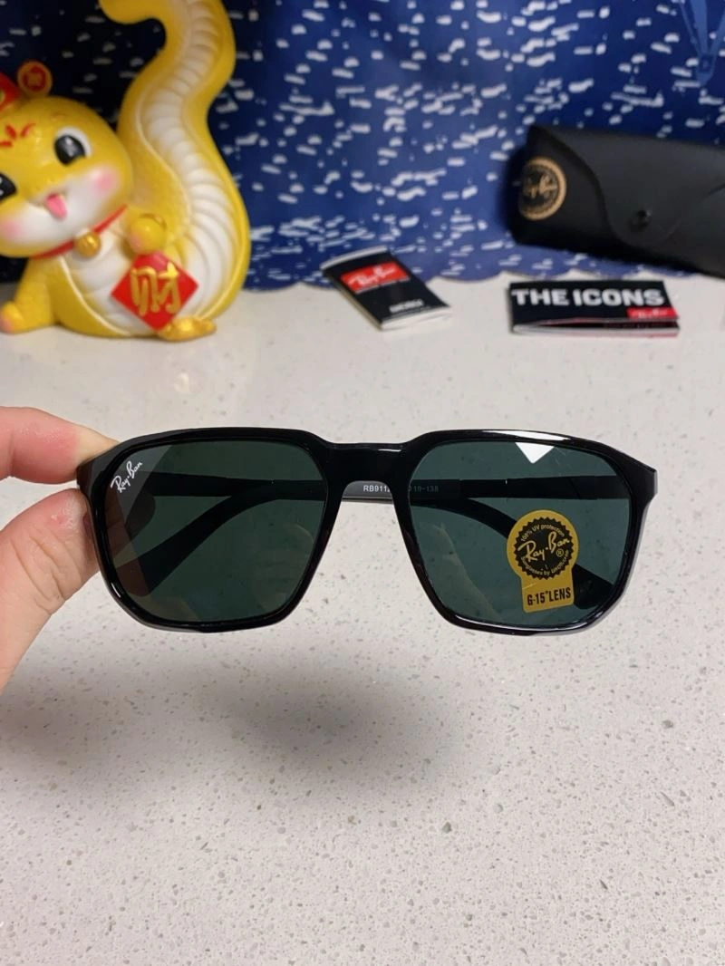 Youthful Bay Ban Sunglasses 282254