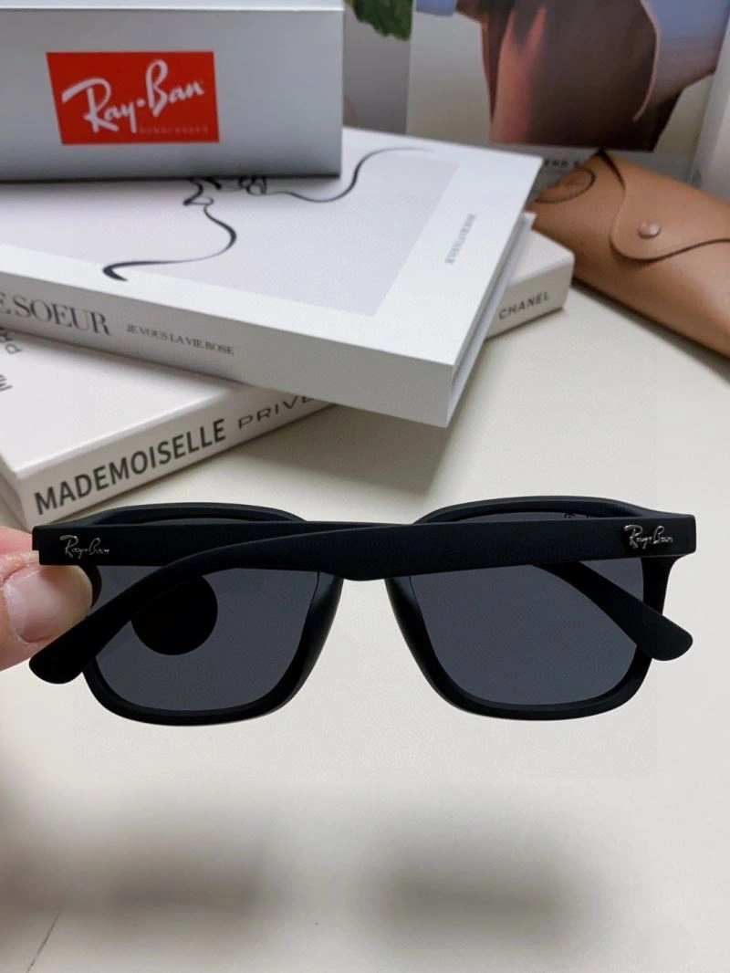 Versatile Bay Ban Sunglasses 282224