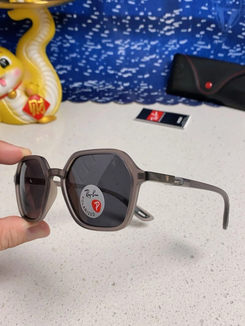 Unisex Bay Ban Sunglasses 282207