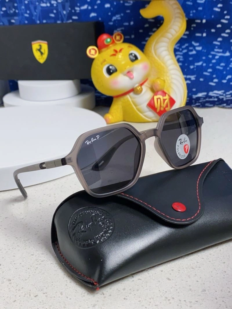 Unisex Bay Ban Sunglasses 282207