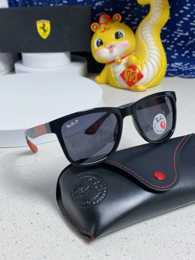 Packable Bay Ban Sunglasses 282203
