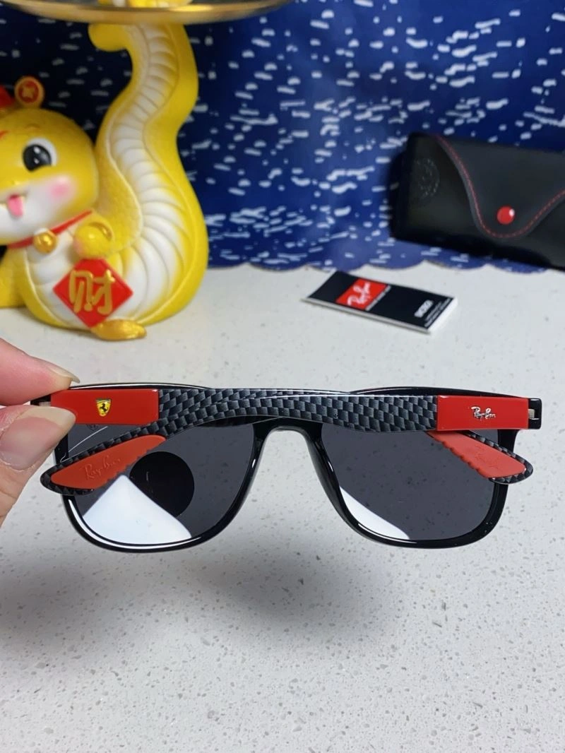 Packable Bay Ban Sunglasses 282203