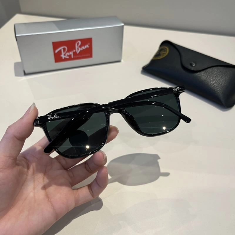 Fashionable Bay Ban Sunglasses 282201