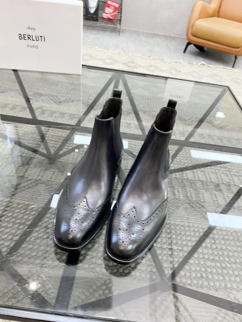 Versatile Berluti Boots 5306